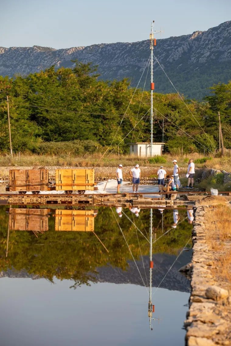 Tradicija stara 4000 godina: Počela berba soli u najstarijoj hrvatskoj, ali i europskoj solani