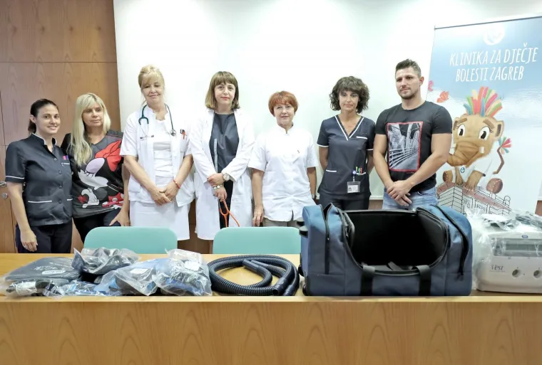 Nesebična gesta roditelja teško bolesne djevojčice Marle: Klaićevoj bolnici donirali prijekopotreban uređaj