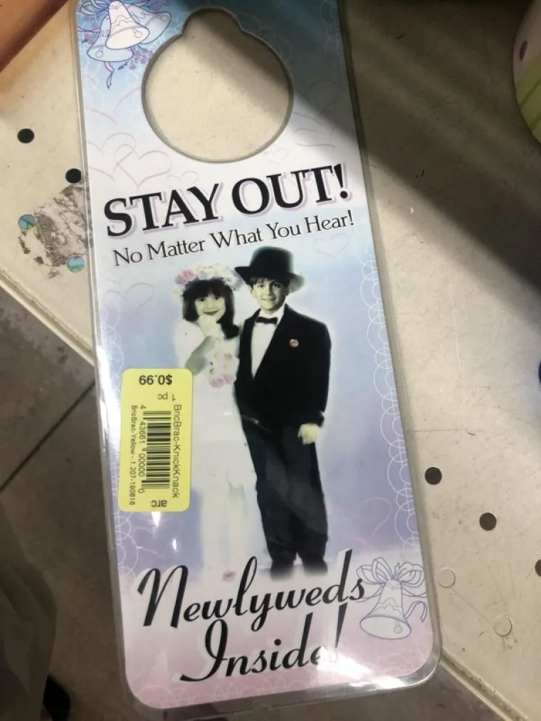 OVO SU NAJBIZARNIJE STVARI KOJE SE PRODAJU NA INTERNETU: Od većine njih imat ćete traumatične noćne more