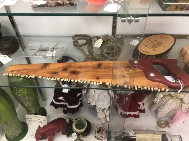 OVO SU NAJBIZARNIJE STVARI KOJE SE PRODAJU NA INTERNETU: Od većine njih imat ćete traumatične noćne more