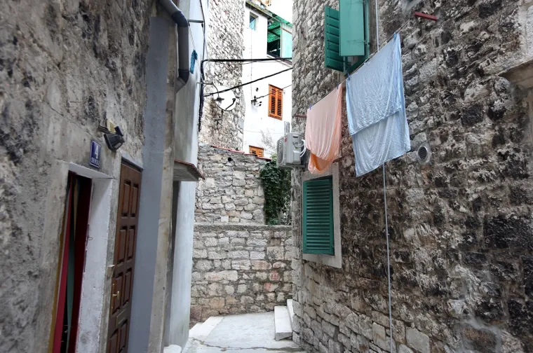 Šibenčani ne žele zabranu sušenja rublja na pročeljima