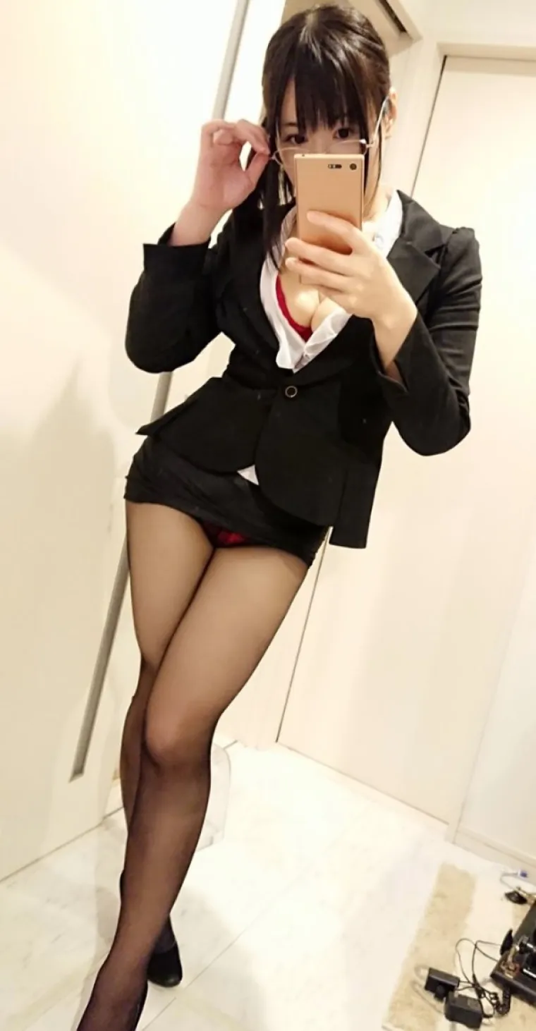 PROCURILE FOTOGRAFIJE KOJE SU SLALE SVOM DEČKU: Htjele ih podsjetiti &scaron;to propu&scaron;taju, a sada u blagodatima uživa cijeli svijet