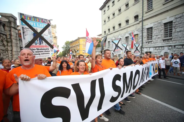 U Rijeci održan prosvjed potpore Matku &Scaron;kalameri: 'Danas on, sutra može biti netko drugi'