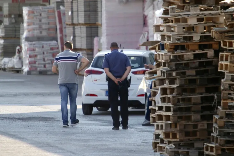 Tragedija u Muću: U nesreći na radu smrtno poginuo mlađi mu&scaron;karac