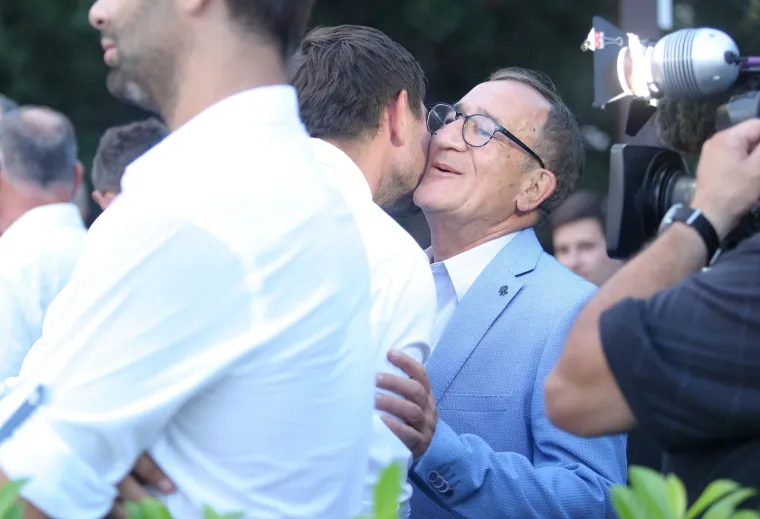 15 godina od osvajanja olimpijskog zlata u Ateni: Rukometa&scaron;i se okupili i prisjetili velikog slavlja