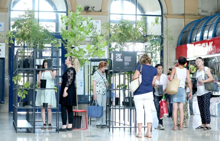 Na Na zagrebačkom Glavnom kolodvoru organizirana akcija 'Plant for future'
