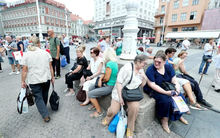 Zbog kvara tramvaja na Trgu bana Jelačića nastale gužve u centru Zagreba