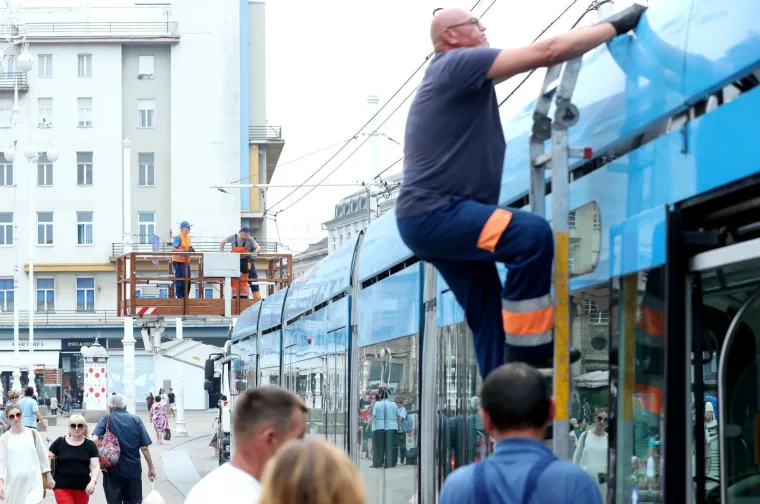 Zbog kvara tramvaja na Trgu bana Jelačića nastale gužve u centru Zagreba