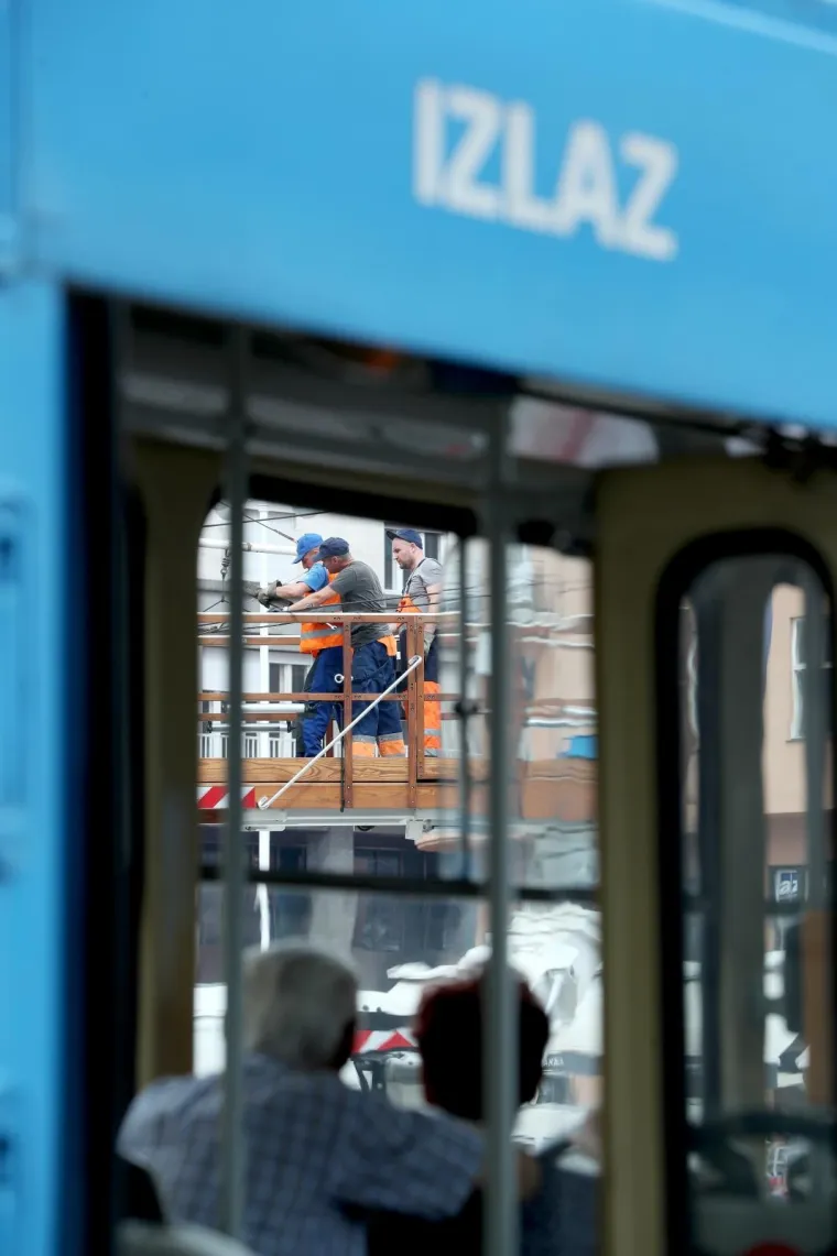 Zbog kvara tramvaja na Trgu bana Jelačića nastale gužve u centru Zagreba