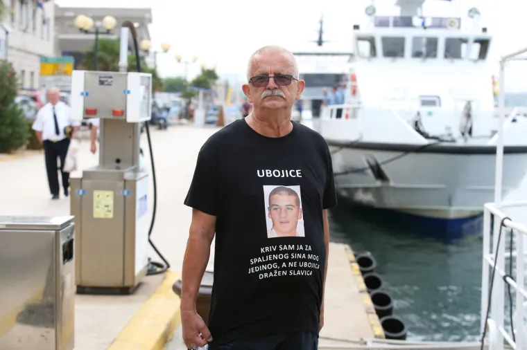 Otac najmlađeg vatrogasca stradalog na Kornatima do&scaron;ao s porukom: 'Kriv sam za spaljenog sina mog'