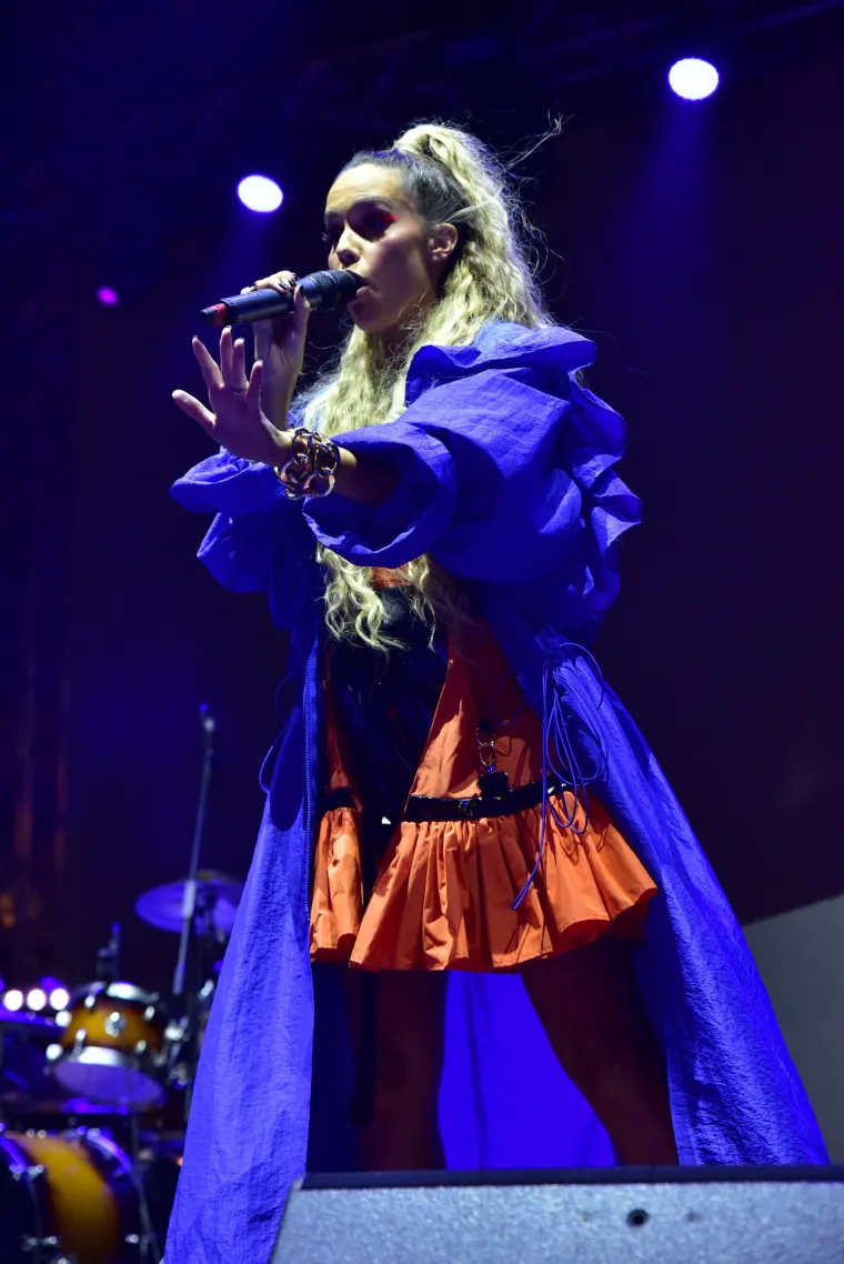 Večer su otvorile Franka Batelić te Domenica koje su se pobrinule da se publika dobro zagrije i rasple&scaron;e prije dolaska Ore.