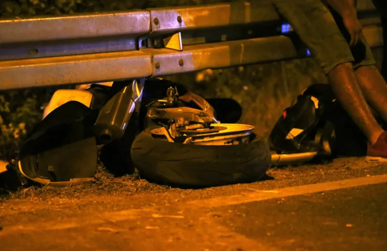 TRAGEDIJA U TURJACIMA: Poginuo motociklist; cesta je bila zatvorena dva sata