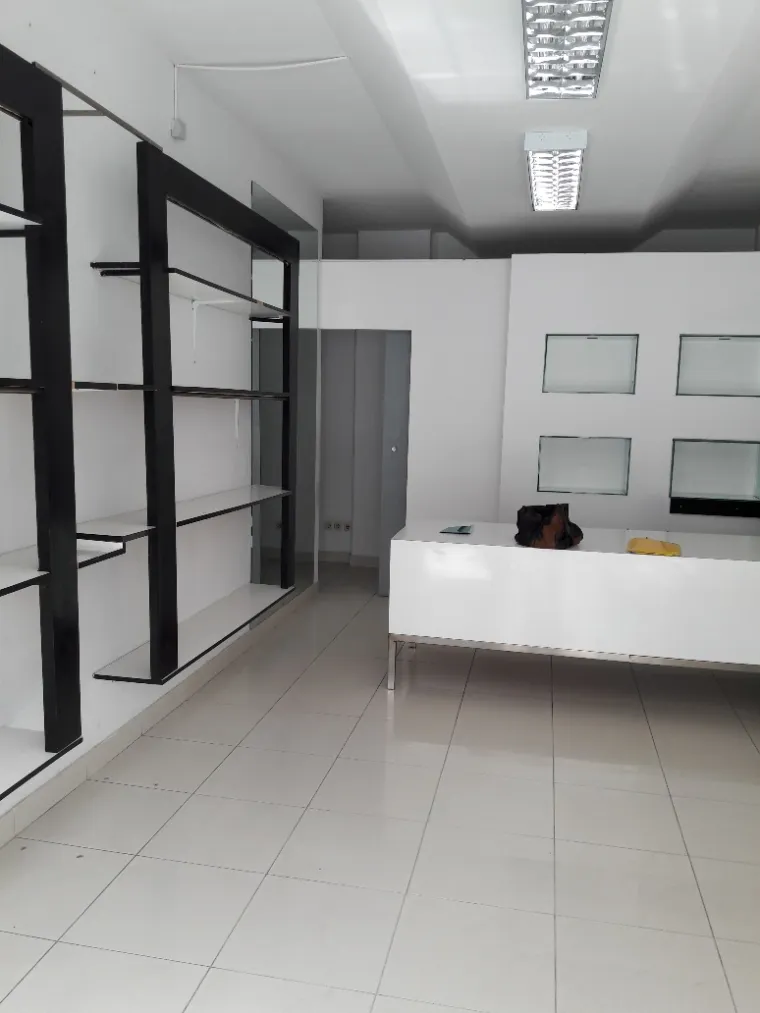 Županijska 20, Osijek, poslovni prostor od 28,74 kvadrata, početne mjesečne cijene 1424,35 kuna