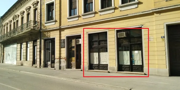 Trg sv. trojstva 15, Požega, poslovni prostor od 80,10 kvadrata početne mjesečne cijene 12.015,00 kuna