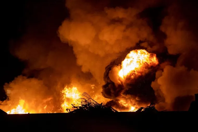 Pula se probudila obavijena gustim dimom: Planulo odlagali&scaron;te otpada, gradom se &scaron;iri smrad paljevine
