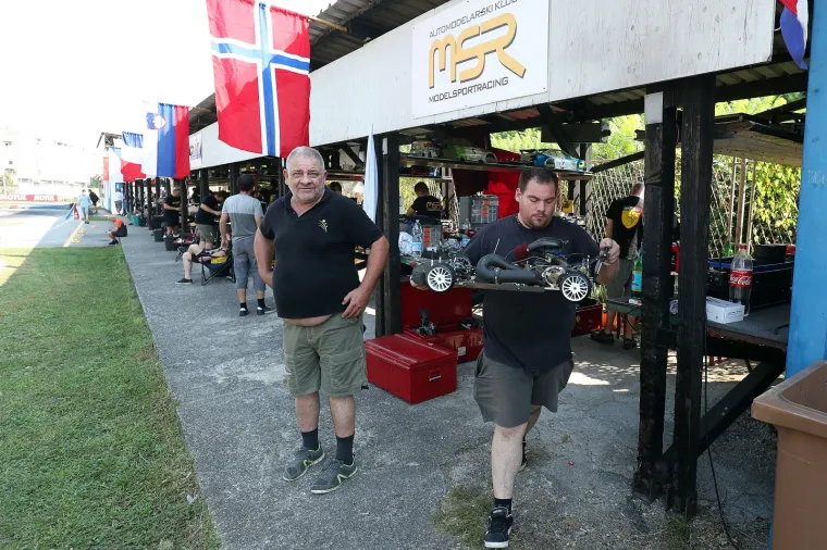 U Zagrebu održana Grand Prix utrka automodela na daljinsko upravljanje