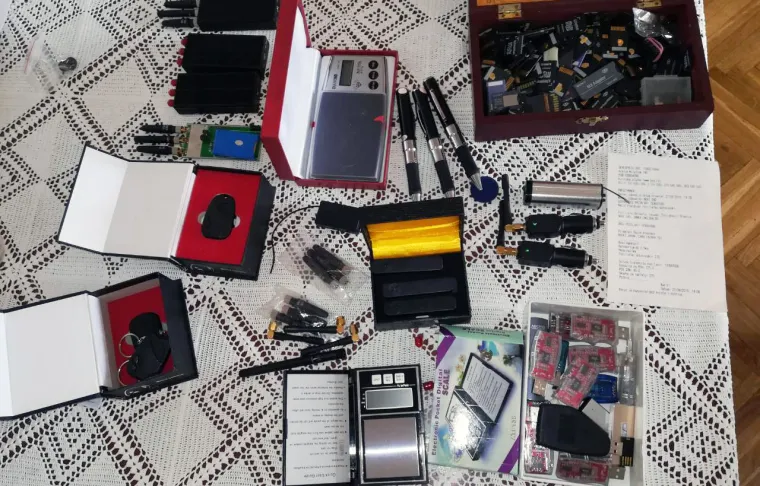 Ovo je jedrilica na kojoj je pronađeno čak 800 kilograma kokaina! Srbi pali s velikom po&scaron;iljkom