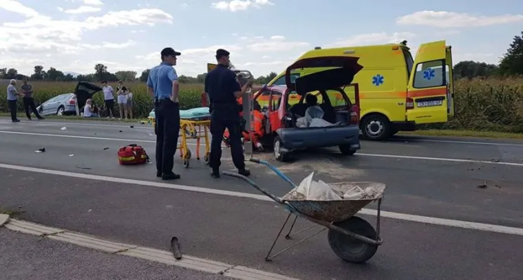 Te&scaron;ka nesreća u Međimurju: Sudarila se tri automobila, vi&scaron;e ljudi ozlijeđeno