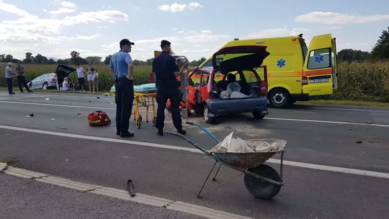 Te&scaron;ka nesreća u Međimurju: Sudarila se tri automobila, vi&scaron;e ljudi ozlijeđeno