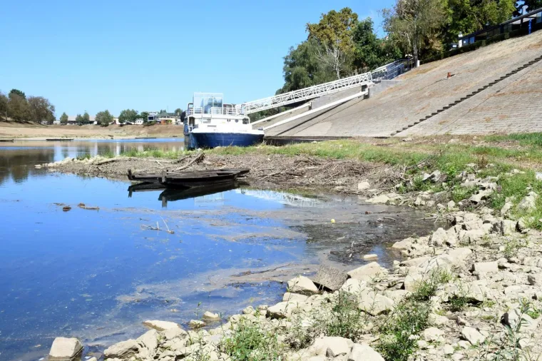 Zagađenje u Sisku doseglo zabrinjavajuće razine: Pogledajte kako izgleda rijeka Kupa