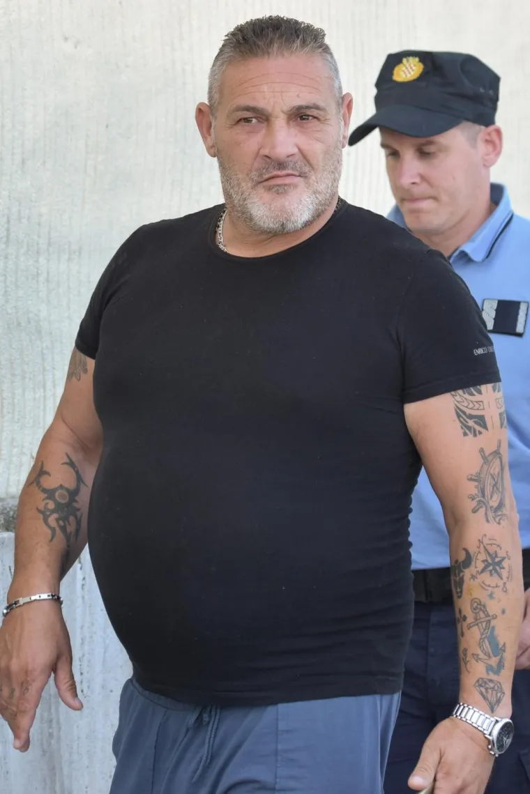 Talijani ljutiti nakon &scaron;to su uhvaćeni u krivolovu: Novinarima u Zadru pokazali srednji prst!