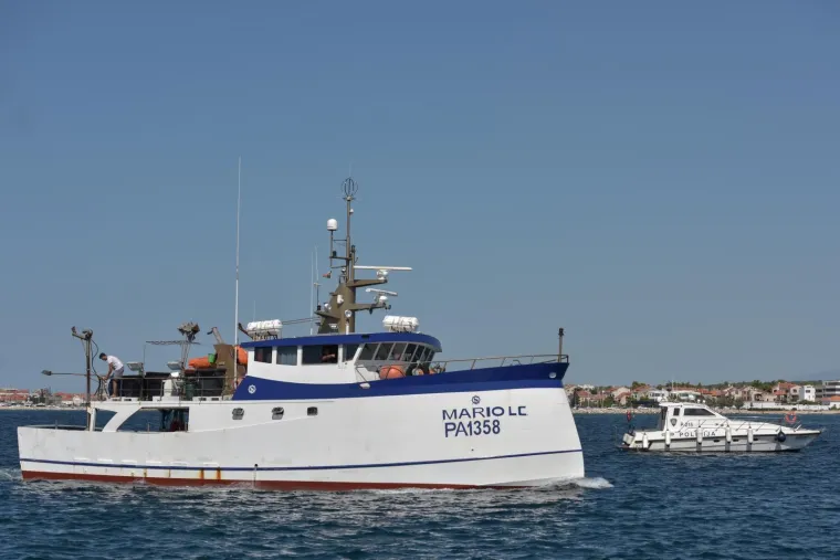 Talijani ljutiti nakon &scaron;to su uhvaćeni u krivolovu: Novinarima u Zadru pokazali srednji prst!