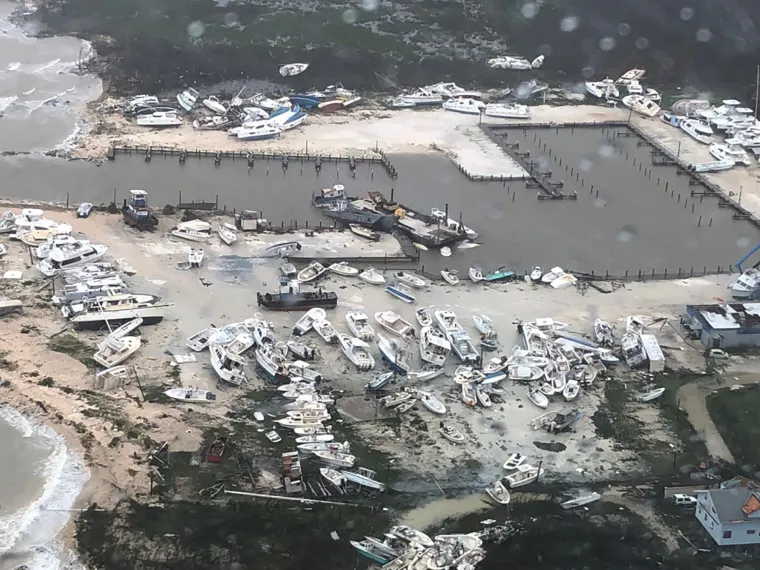 Čudovišni Dorian protutnjao Bahamima: Pogledajte prizore totalnog uništenja