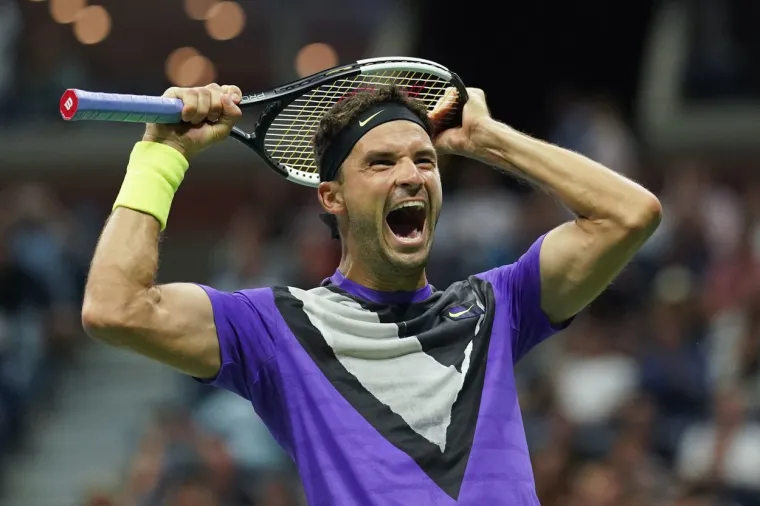 PRIZORI KOJI UPRAVO OBILAZE AMERIKU: Federer u očaju nakon šokantnog ispadanja od 78. igrača svijeta