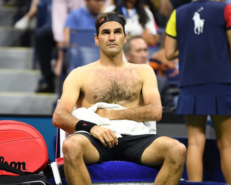 PRIZORI KOJI UPRAVO OBILAZE AMERIKU: Federer u očaju nakon šokantnog ispadanja od 78. igrača svijeta