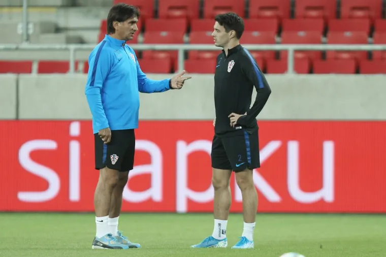 Na ovom posljednjem najvažnije je bilo da se nitko ne ozlijedi. Na koncu su se dečki zabavili igrajući stari protiv mladih.
"Da se malo zabave i skrenu misli s utakmice," kazao je izbornik.