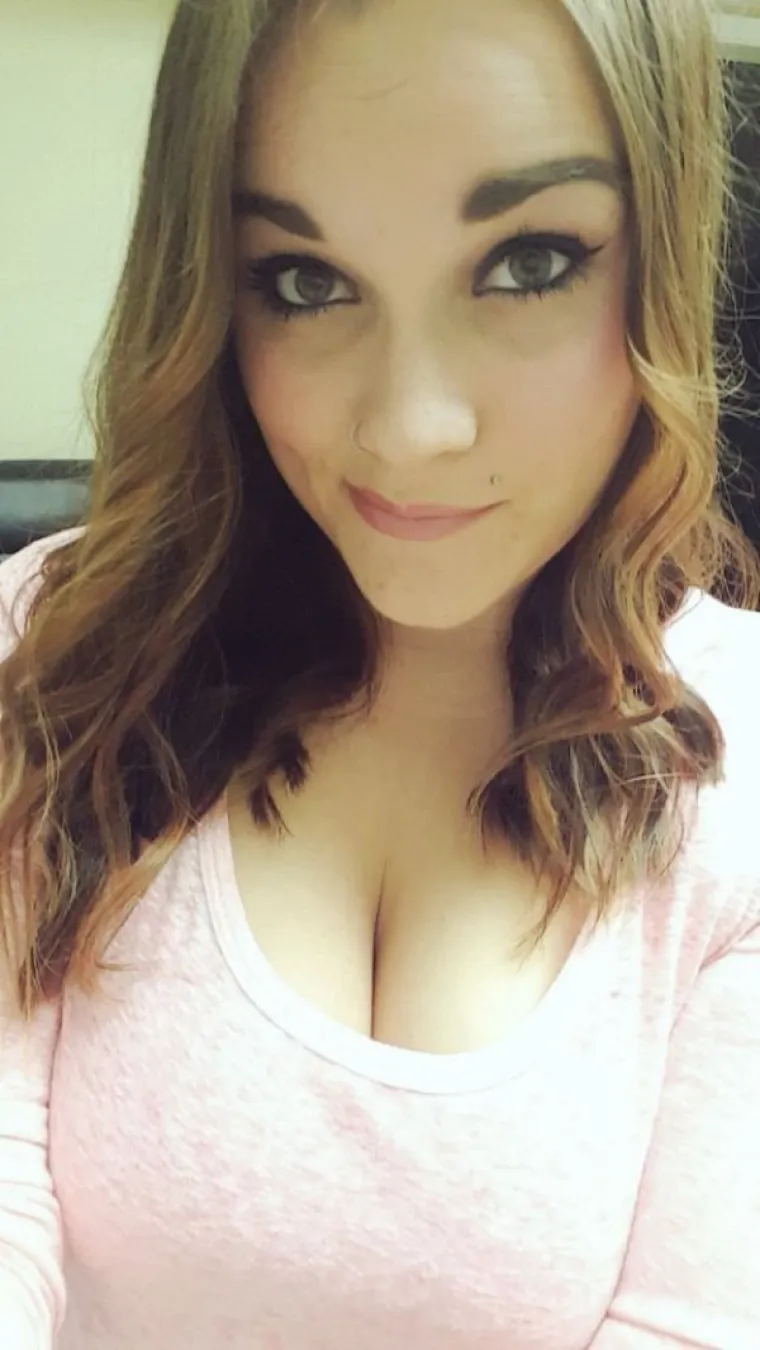 NJIHOVE LISTE ČEKANJA SU SIGURNO DUGE: Bježe na pauzu i slikaju goli&scaron;ave, a mnoge rade ba&scaron; u zdravstvu