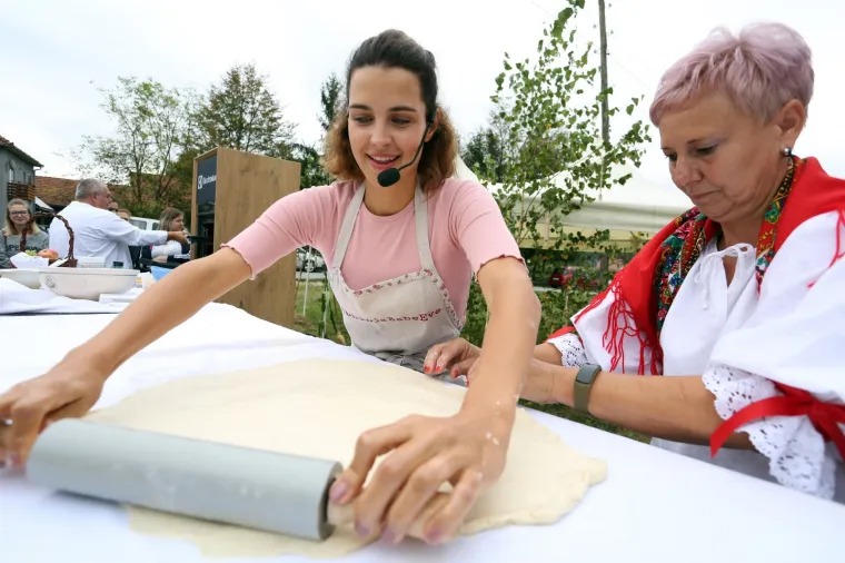 Rapsodija za nepce u Ja&scaron;kovu: &Scaron;trudla kao glavna zvijezda u čak sedamdesetak različitih okusa