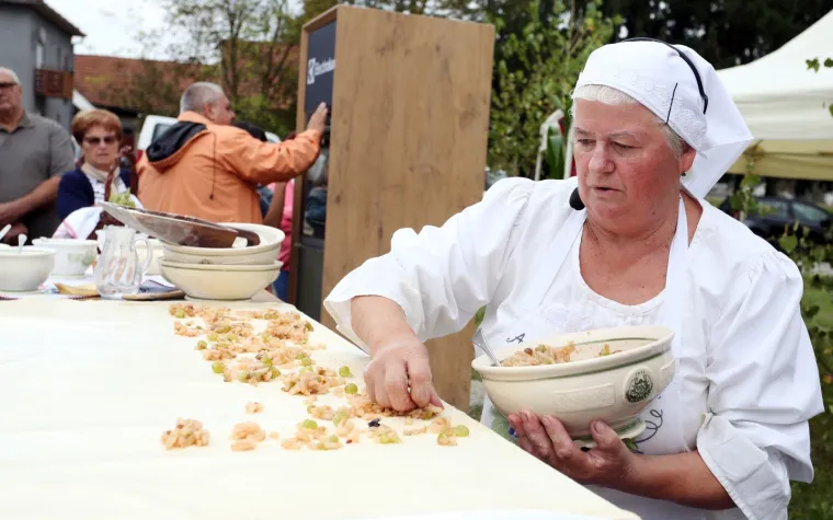 Rapsodija za nepce u Ja&scaron;kovu: &Scaron;trudla kao glavna zvijezda u čak sedamdesetak različitih okusa