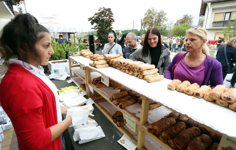 Rapsodija za nepce u Ja&scaron;kovu: &Scaron;trudla kao glavna zvijezda u čak sedamdesetak različitih okusa