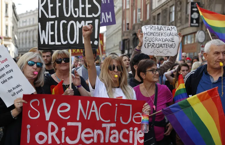 Prva povorka ponosa u BiH: Sarajevo zajedno i solidarno - Ima izać!