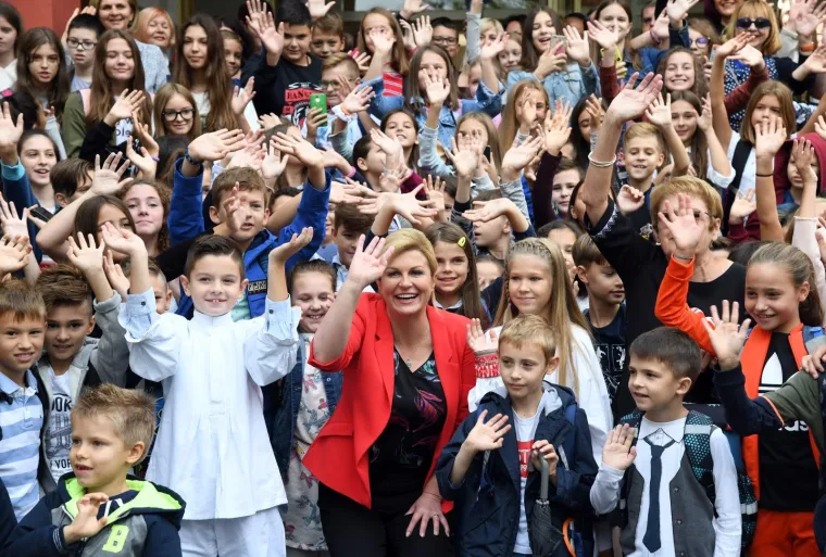 Predsjednicu preplavile emocije: 'Jako sam ponosna na svoju kćer, a sin neće otići iz Hrvatske'