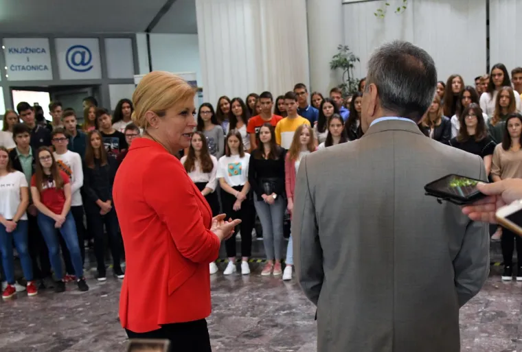 Predsjednicu preplavile emocije: 'Jako sam ponosna na svoju kćer, a sin neće otići iz Hrvatske'