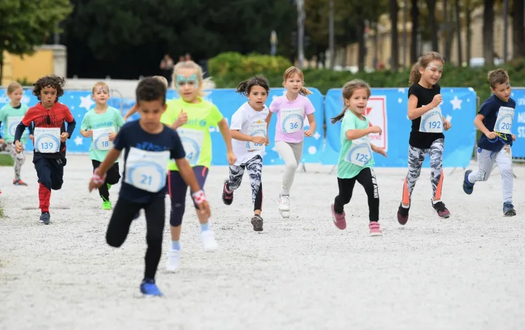 Mliječna staza: 2300 djece i odraslih trčalo za bolju skrb majki i beba u rodilištima