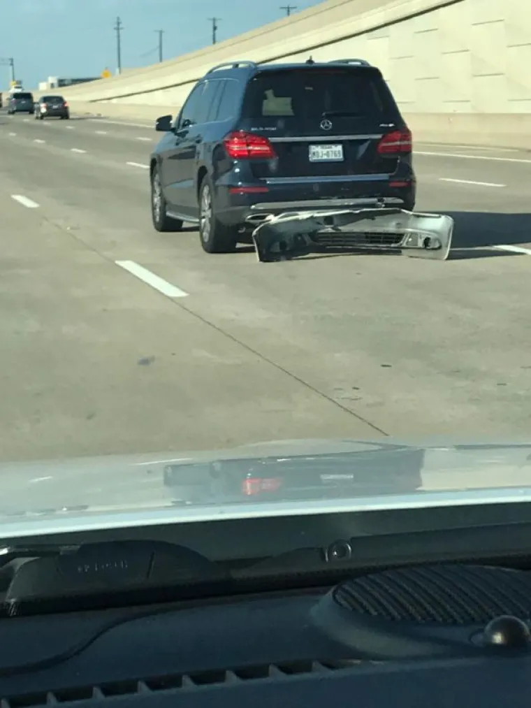 NIJE PITANJE TKO IM JE DAO VOZAČKU NEGO TKO IM JE UZEO MOZAK: Prizori s ulica kakve ne želite vidjeti uživo