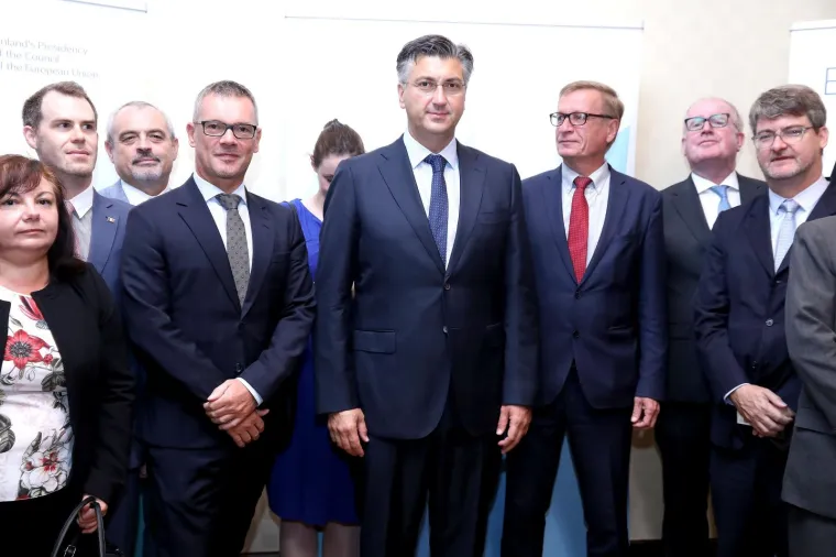 Hrvatska na čelu EU: Premijer Plenković sastao se s veleposlanicima zemalja članica EU