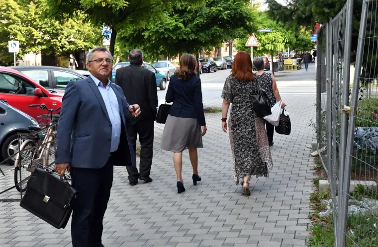 Župan Toma&scaron;ević opet se nije pojavio na suđenju za obiteljsko nasilje: 'Želi dobiti na vremenu'