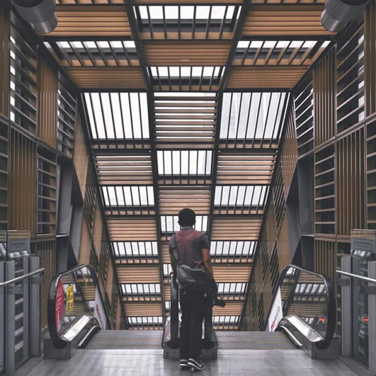 Ovaj Instagram se bavi samo savr&scaron;enim fotografijama simetrije zbog koje ne možemo doći sebi