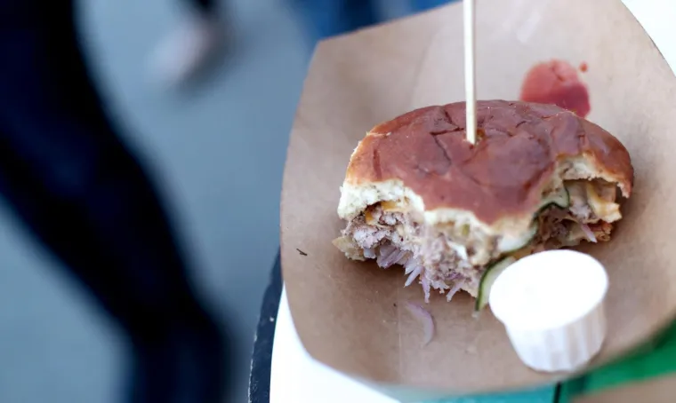 Burgermanija u Zagrebu: Burgeri lovačkog okusa, s viskijem, vege burgeri, sočna rebarca fini slatki&scaron;i...