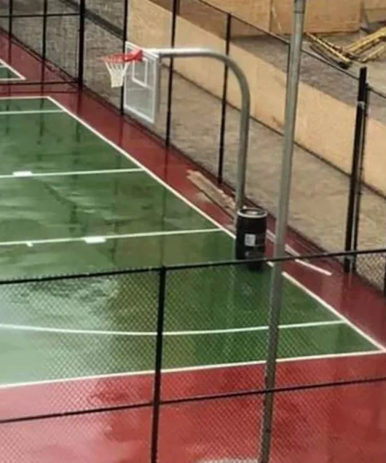 Kako to izgleda kada svoj posao obavlja&scaron; pijan: Sasvim je jasno da s ovim fotkama ne&scaron;to ne &scaron;tima