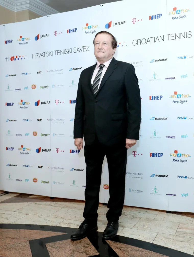 BOLJE POLOVICE SU BLISTALE: Ovako je to izgledalo na predivnoj teniskoj glamuroznoj noći