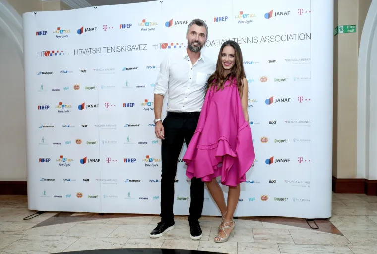 U petak je u Zagrebu održana Noć hrvatskog tenisa za pamćenje. Veličanstveno je bilo pod svodovima teniskih zvijezda i uglednika koji su pohodili ovu svečanost.