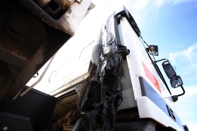 Vatrena noć u Splitu: Gorjela četiri teretna vozila, Citroen, kontejneri...