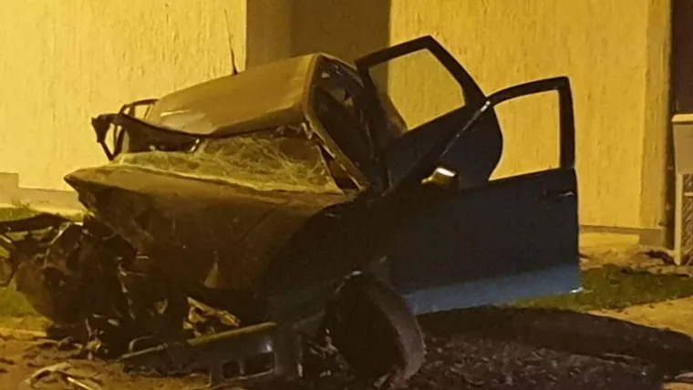 Strava kod Pleternice! Auto uni&scaron;ten do neprepoznatljivosti: 'Letio je zrakom vi&scaron;e od 50 metara. Motor mu je zavr&scaron;io u krilu'