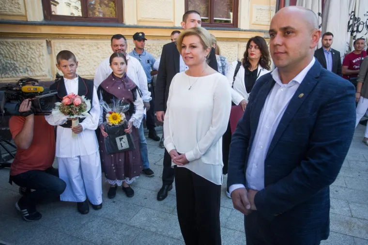 Predsjednica opet u omiljenoj kombinaciji: Toliko je dobra da ju je ponovila