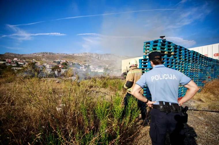 16.09.2019., Split - Veliki pozar na TTTS-u.
Photo: Milan Sabic/PIXSELL